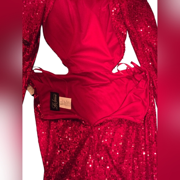 NWT~Stunning LaFemme Fashion Red Sequin Backless Formal Dress - Picture 12 of 16